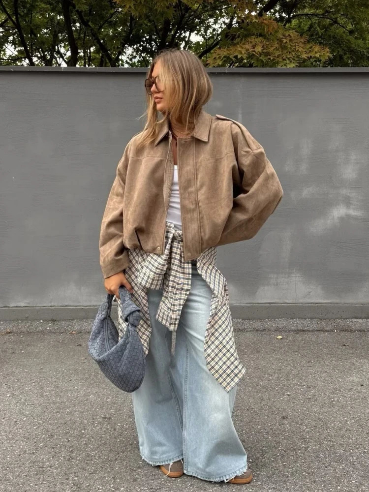 Winter Fashion Khaki Loose Suede Jacket Women Casual Turndown Collar Zipup Thick Coat 2025 Outerwear Streetwear 251018