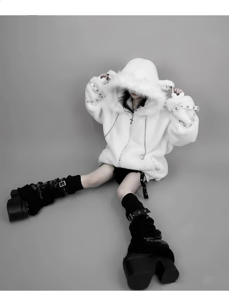 Mauroicardi Autumn Winter Oversized Warm Soft White Faux Fur Coat Women with Hood Harajuku Fashion Fluffy Jacket Streetwear 251022