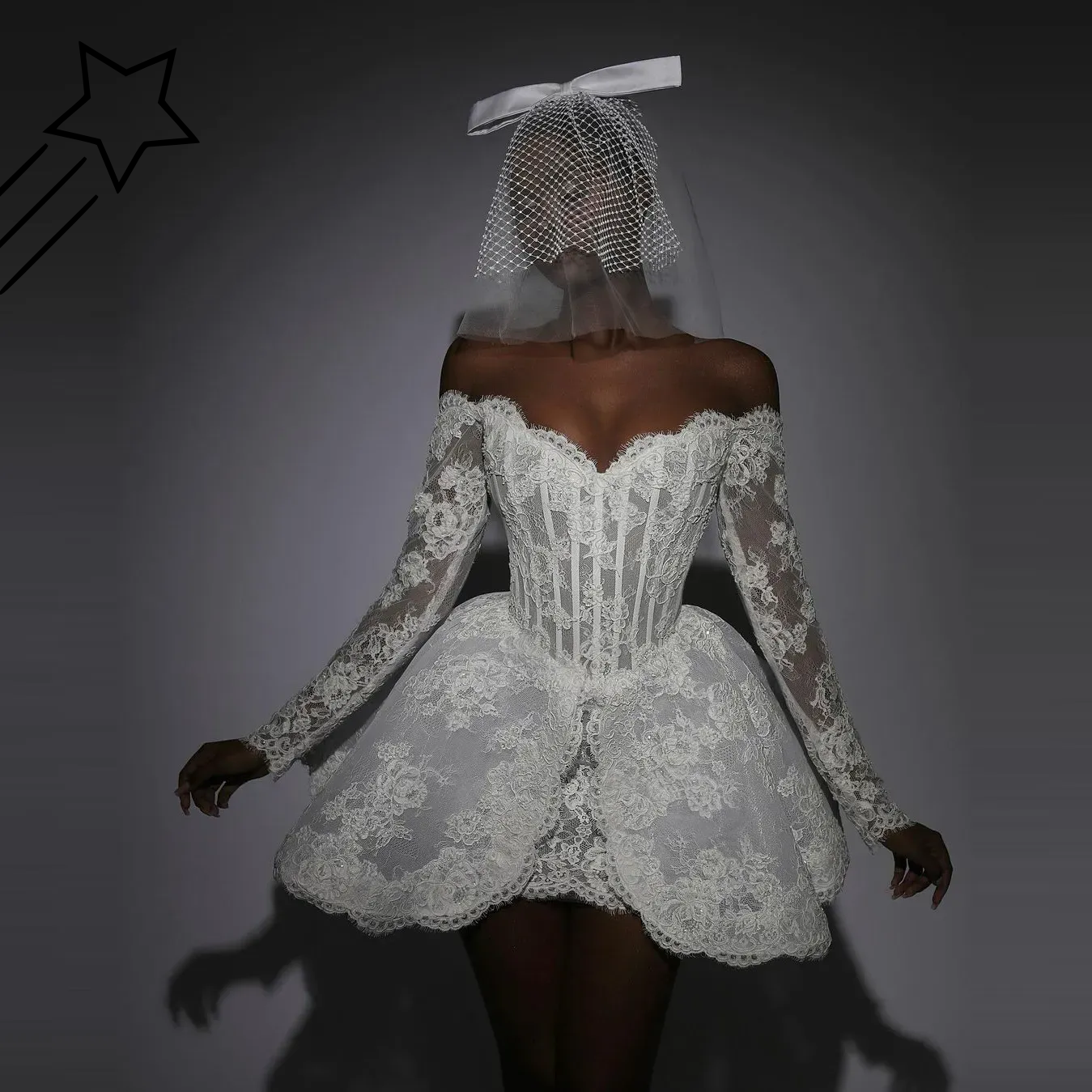 Classic Short Lace A-Line Wedding Dresses Long Sleeves Mini Length Bridal Weddings Recepetion Gowns Custom Made Plus Size Vestidos de Novia