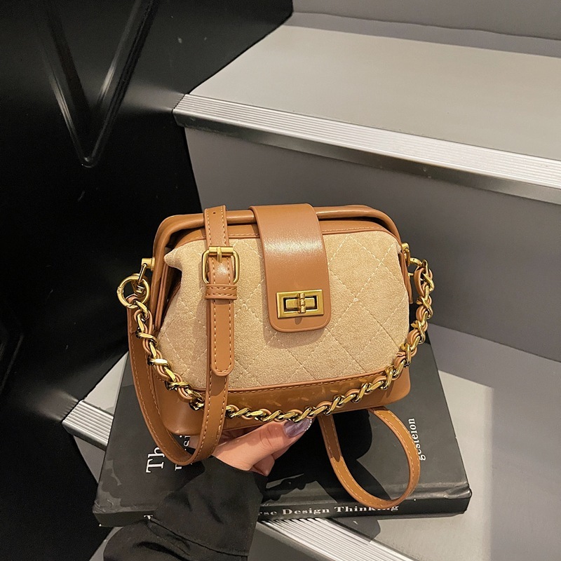 Luxury Brand Designer Bag Women's Bag New 2025 Autumn Small Style Quilted Chain Shoulder Bag Handbag Messenger Bag Versatile Crossbody Bag