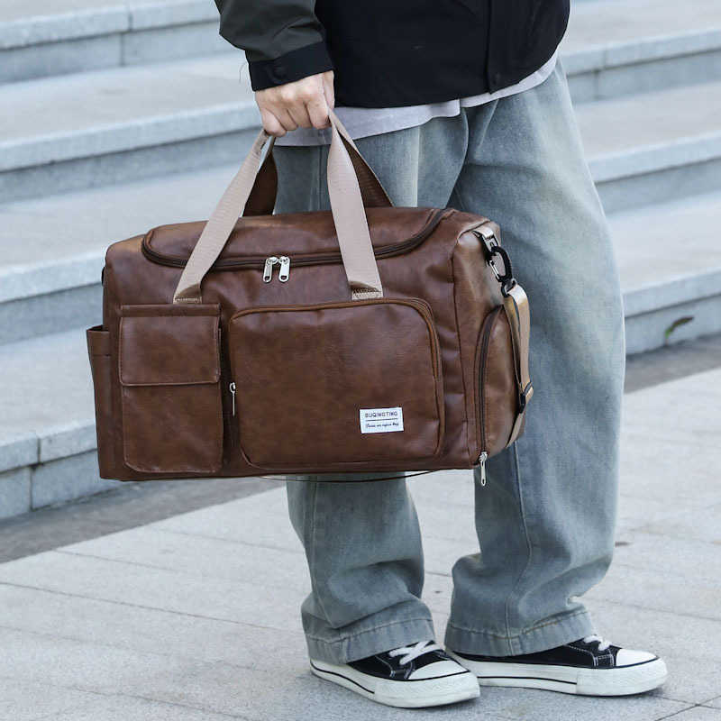 Travel Bag Large Capacity Handheld Portable Storage Bag with Independent Shoe Compartment Sports Gym Bag PU Short Trip Luggage Bag W251023