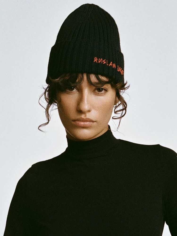 Winter Wool Knit Beanie Hat for Men and Wen Thick Warm broidered tter Knitted Unisex Fashion Cold Weather HatW251023