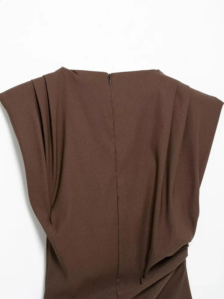 2025 Summer Asymmetric Tank Women Wine RedBrownBlack Ruched Sleeve OfficeParty Tops Breathable Stretchy Slim Fit Streetwear 251023