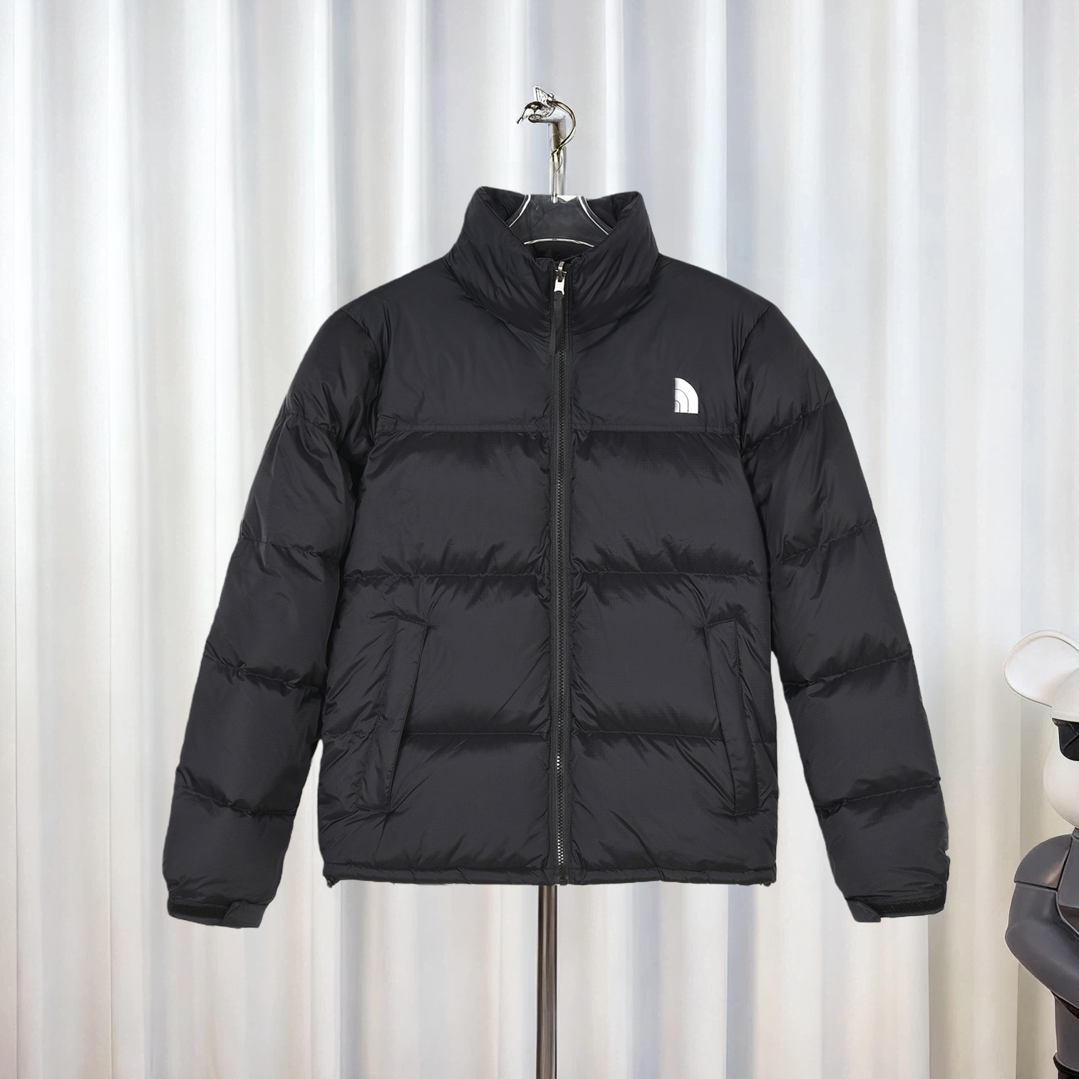 Designer puffer jacket mens puffer Mens top windproof puffy coat parka winter jacket fashion womens overcoat down puffer jackets outerwear outdoor keep warm