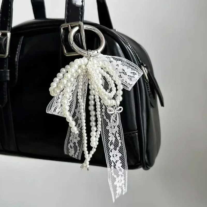 Sweet Handmade White Beaded Bowknot Lace Bag Charms Pendant Keychain Exquisite Backpack Keyring Decoration Fashion Accessories Z251023