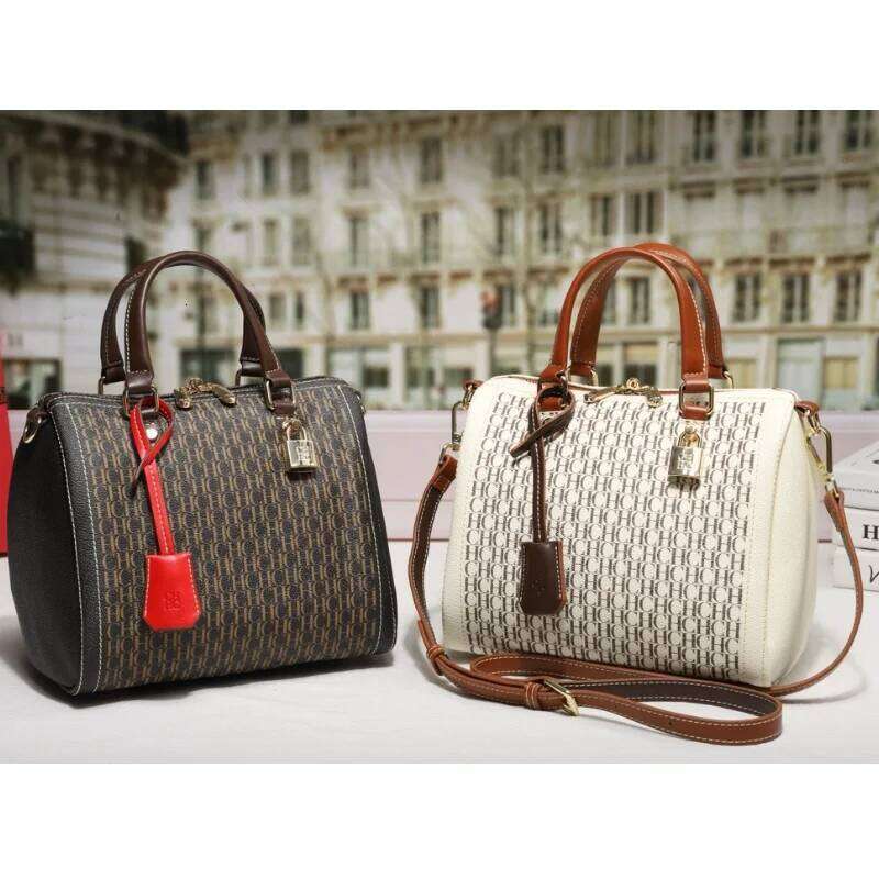 CH Real Comfort Texture Handbag Niche Brand High-End Boston Handheld 2025 Designer New Trendy Women's Crossbody Bag