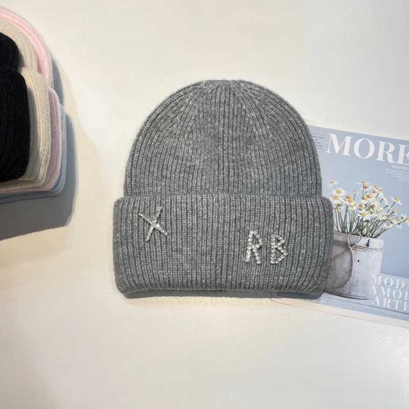 Real Rabbit Fur Diamonds Letter Beanies Hats For Women Winter Warm Knitted Hat Famous Brand Lady Casual Bonnet Skiing CapXJ251023