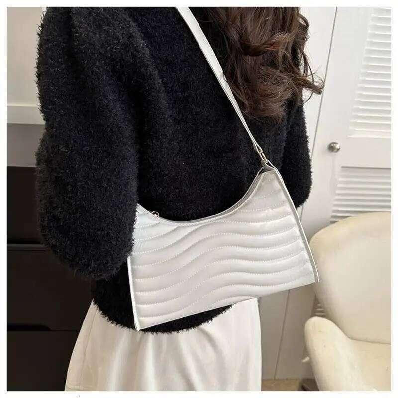 Women's Underarm Bag Commuting Texture Minimalist One Shoulder bag New Versatile Fashion Pu Handbag Crossbody Bags Shopper Purse