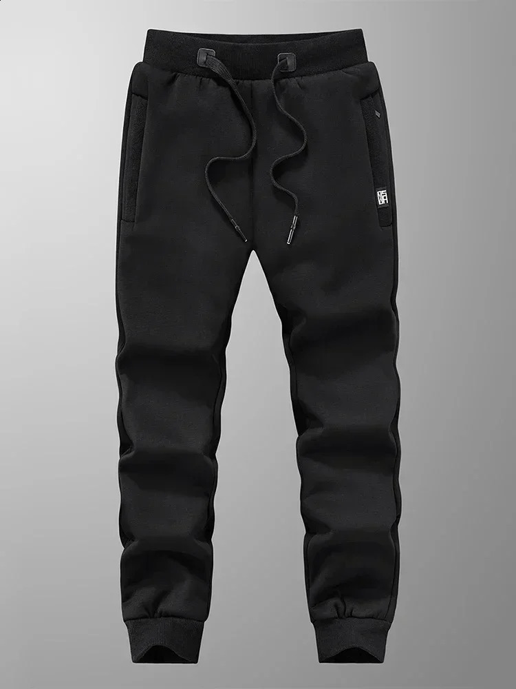 Winter Mens Sweatpants Thick Warm Fleece Joggers Sportswear Zip Pockets Cotton Casual Track Pants Plus Size 6XL 7XL 8XL 251023