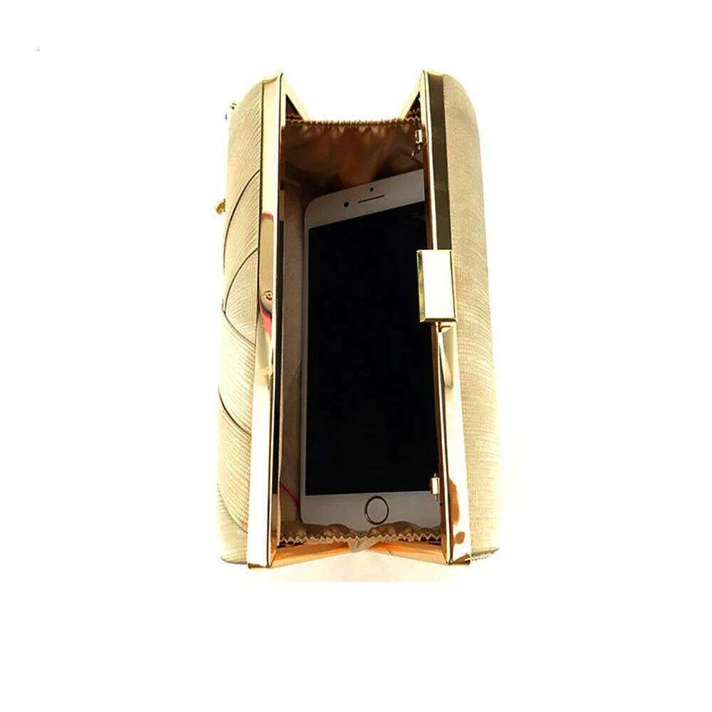 2025 New Fashion Women Evening Tassel Ladies Clutch Purse Shoulder Chain Wedding Party Handbags Bags