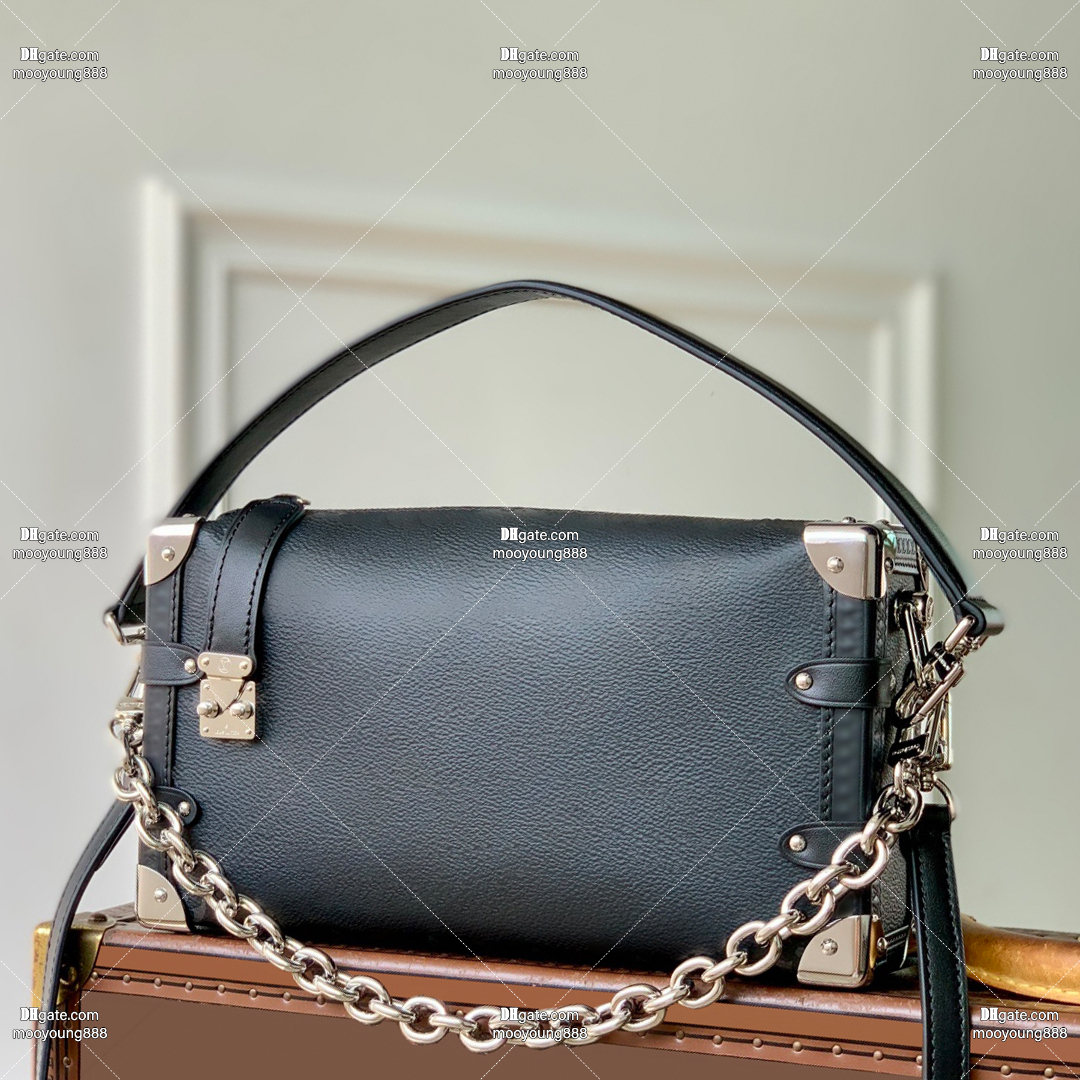 12A Upgrade Mirror Quality Designer Side Trunk East West MM Bag Luxury Handle Handbags for Women Black Flower Shoulder Bag Canvas Cowhide Leather Purse M26226