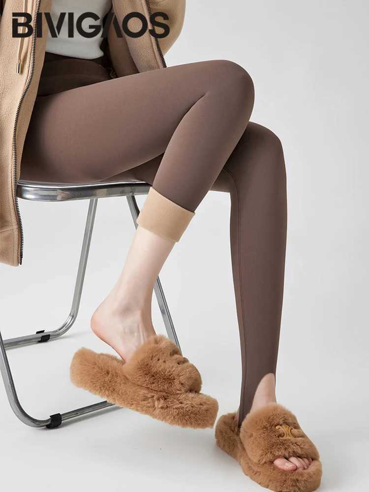 BIVIGAOS Autumn Winter New Rabbit Fleece Thicken Boots Leggings Women Slim Foot Pants Yoga Fitness Sports Warm Shark LeggingsT251023