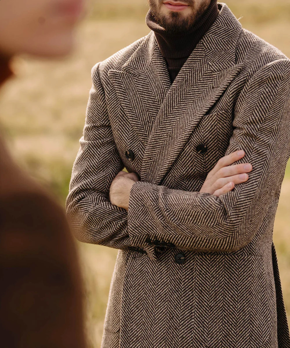 Chic Herringbone Men Wedding Suits Peaked Lapel Double Breasted Tuxedos For Groom Blazer Pants Party Business Set 251023