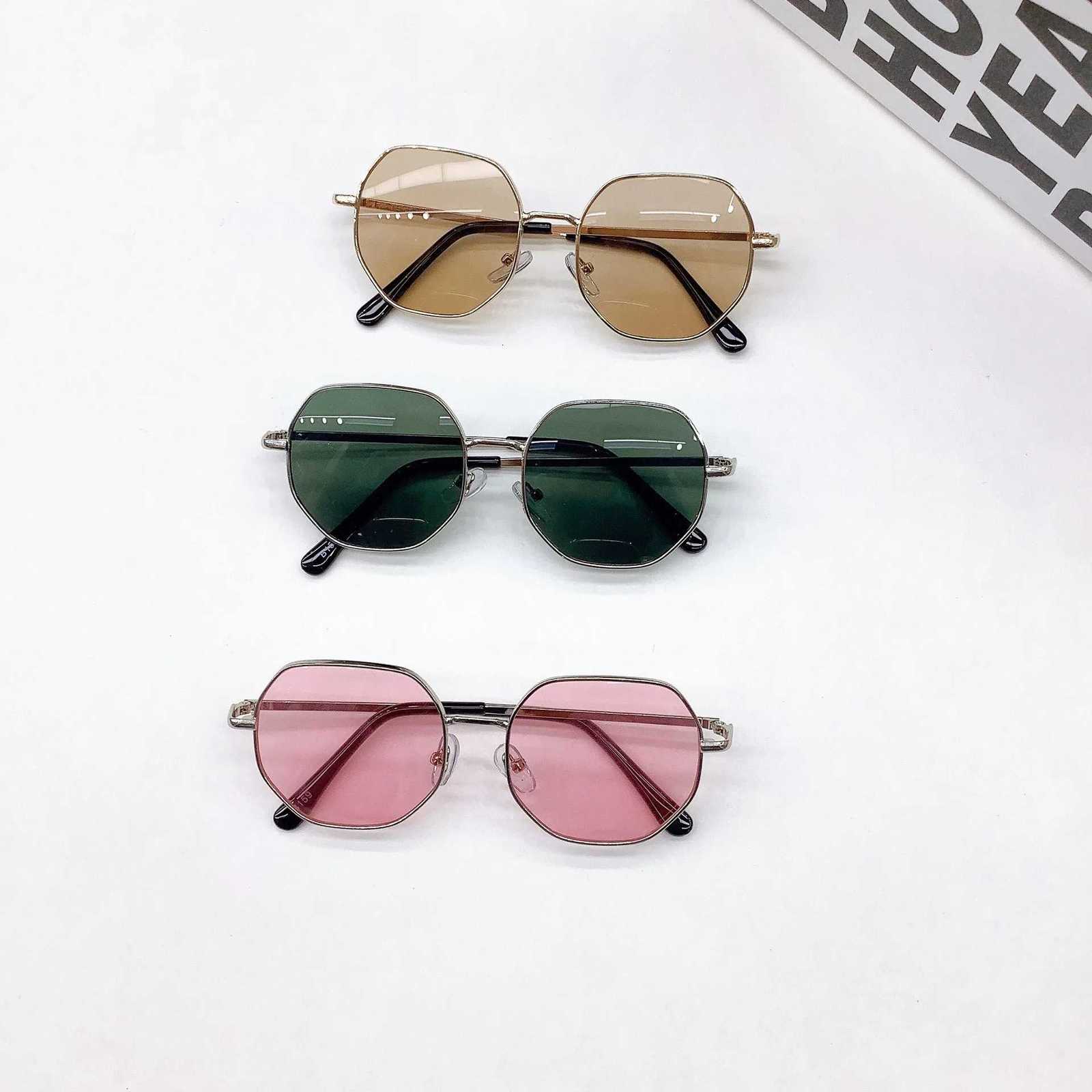 New Version Of Childrens Travel Shading SunglaSSeS For Boys Girls Sun And UV Protection GlassesW251023