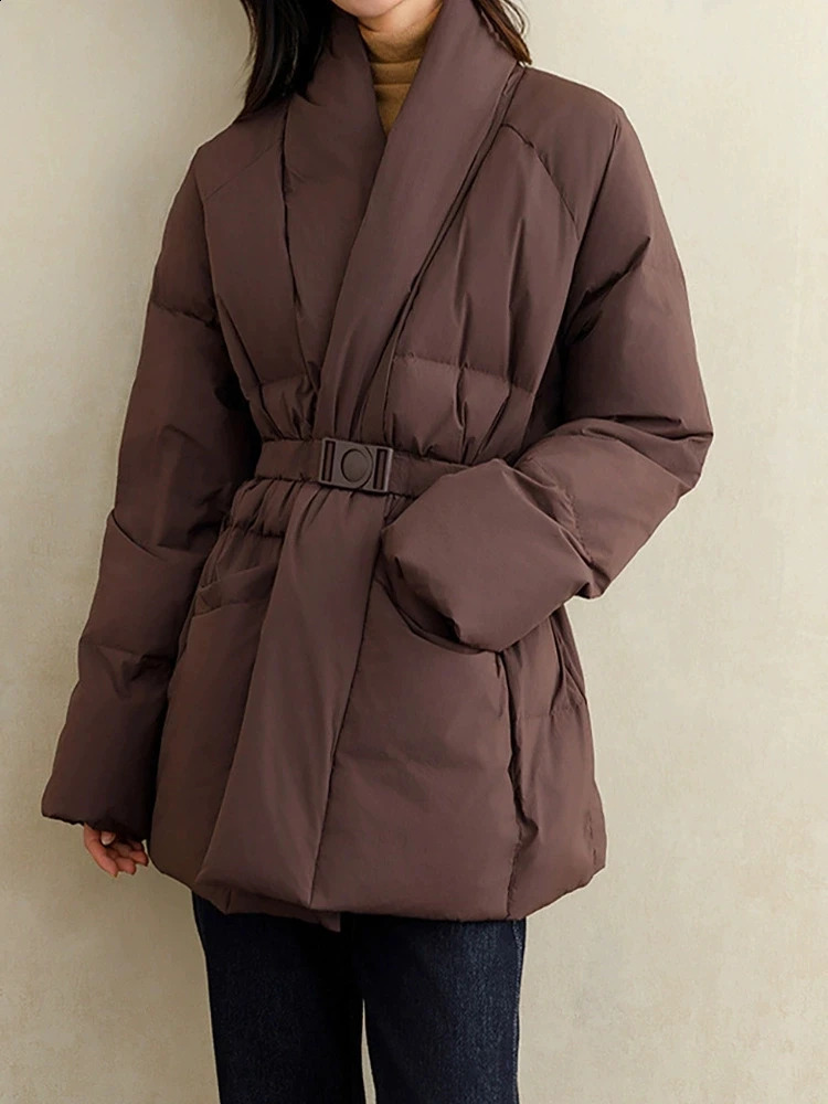 Schinteon Women White Duck Down Jacket Casual Loose Belt Vneck Collar Fashion Autumn Winter Outwear Korean Style Coat 251022