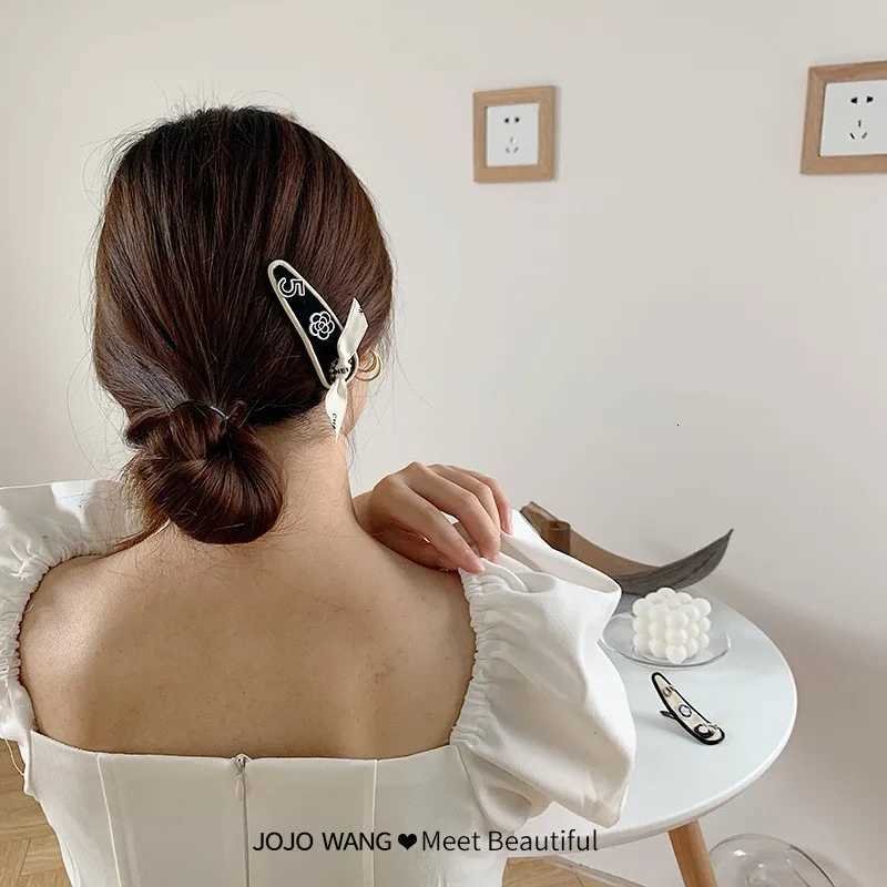 2024 New lia Elegant La Hair Accories Barrette Set Wholes French Wen Classic Black White Rose Pearl Hair Clips Y251023