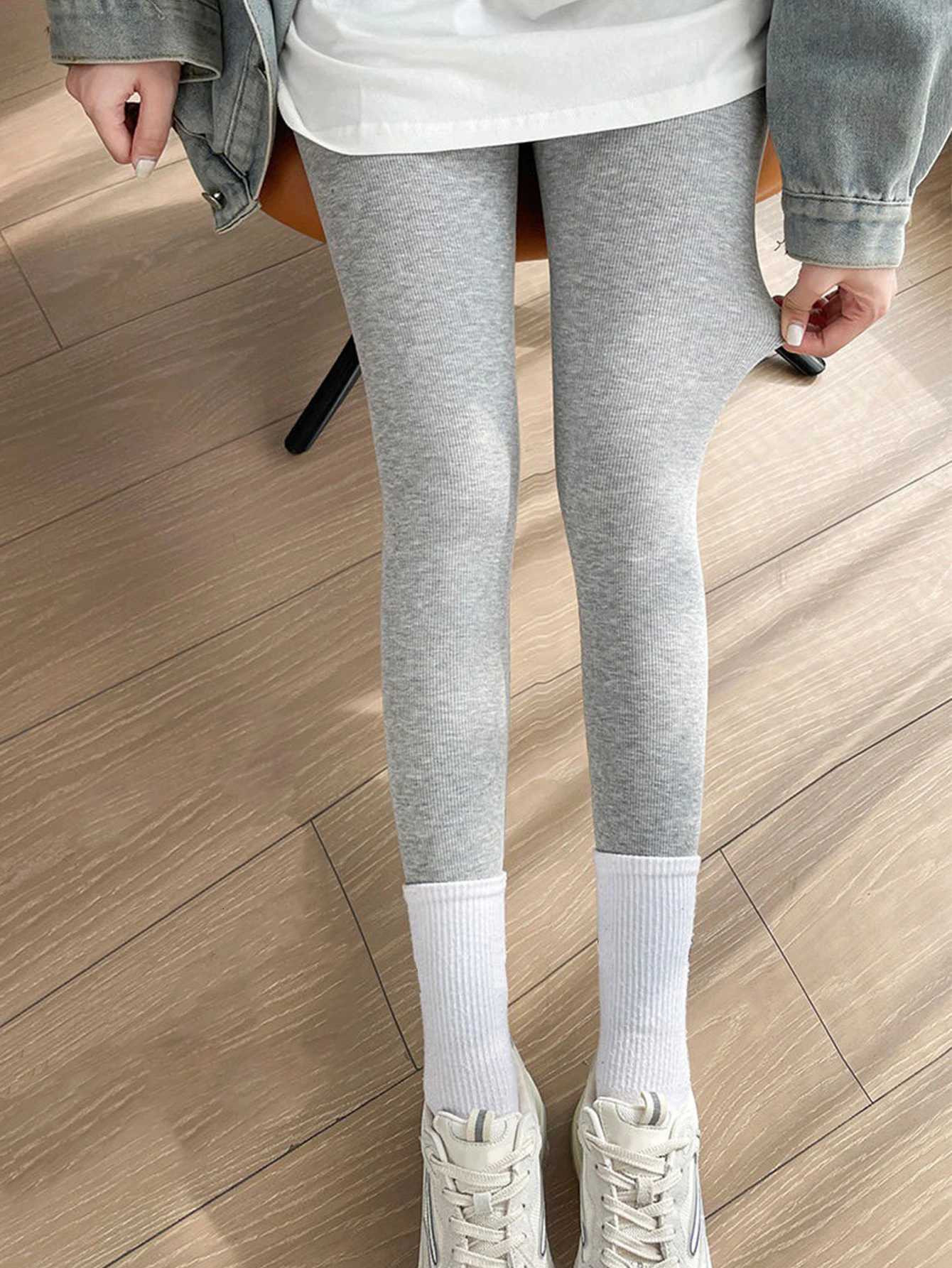 Autumn And Winter New Sales Of Pants Threaded Slim Ninepoint Pants Women Popular Vertical Stripes With All The Leggings WomenT251023