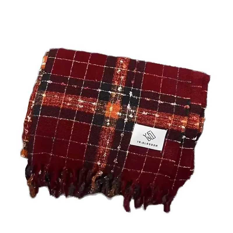 Red Checkered New Style All match Warm Retro Scarf with Check Pattern for Autumn and Winter Star filled Anchorage Red J251113