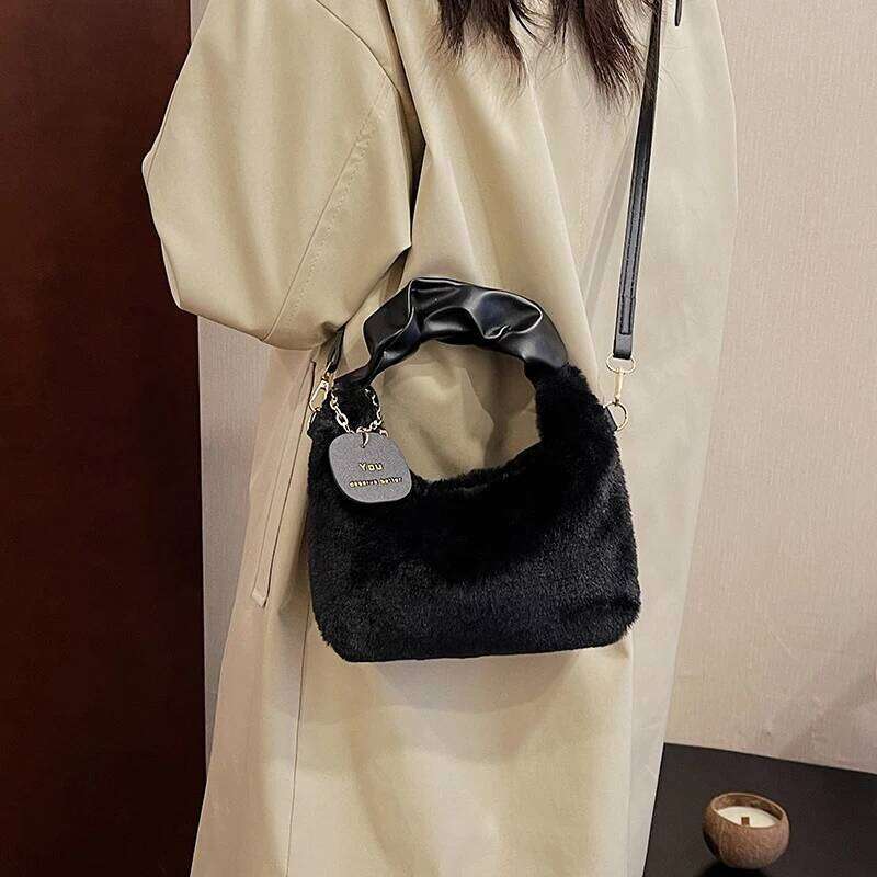 Faux Fur Plush Handbags Ruched Handle Small Lady Shoulder Crossbody Bag Casual Tote Half-Moon Hobos Winter Bags For Women