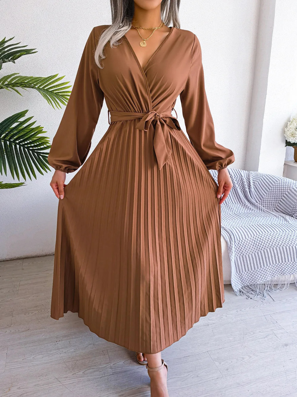 Women Elegant V Neck Long Sleeve Pleated Maxi Dress 251022