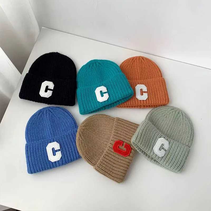 Unisex Winter Knitted Hat Big C Letter Simple Beanie Cap Korean Version Skullies Beanies Soft Hip Hop Casual Bonnet Caps WomenXJ251023