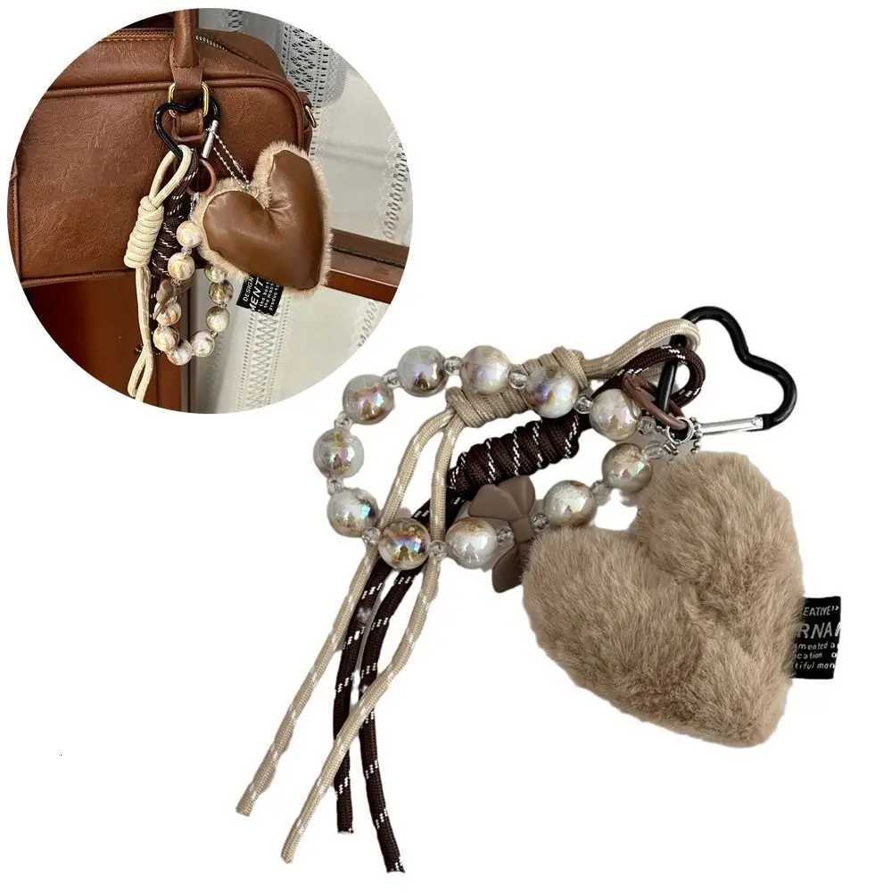 Brown Leather Maillard Style Designed Key Chain Plush Creative Love Heart Pendant Luxury Charm Long Tassel Keychain Z251023