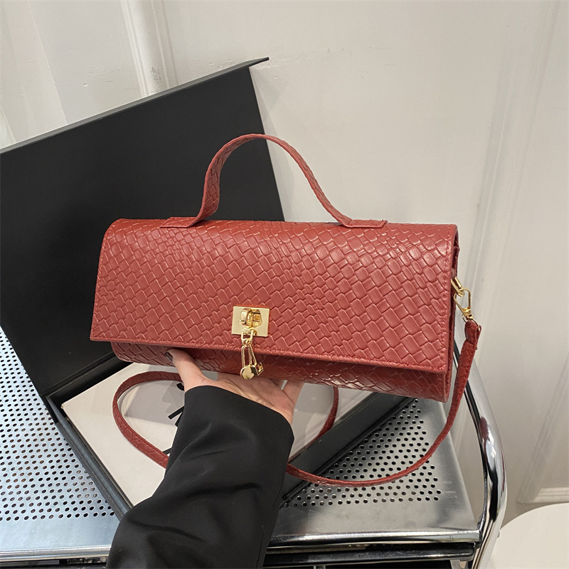 Luxury Brand Designer Bag Unique Niche Design Casual Chic Simple Single Shoulder 2025 Casual Trendy Women's Clutch Fashion Small Square Bag