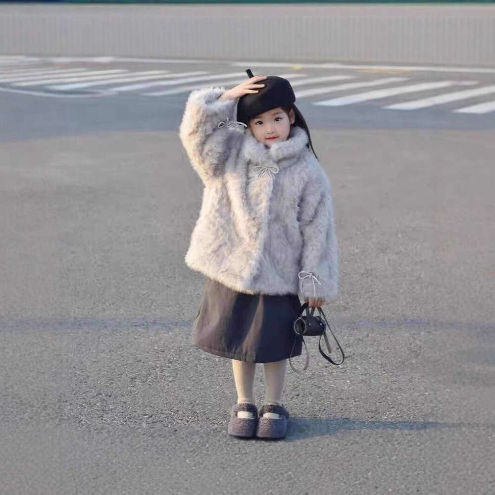Fox Coat Faux Girls' Fur EcoFriendly Children's Winter New Plush Top Sweet Butterfly for Girls '