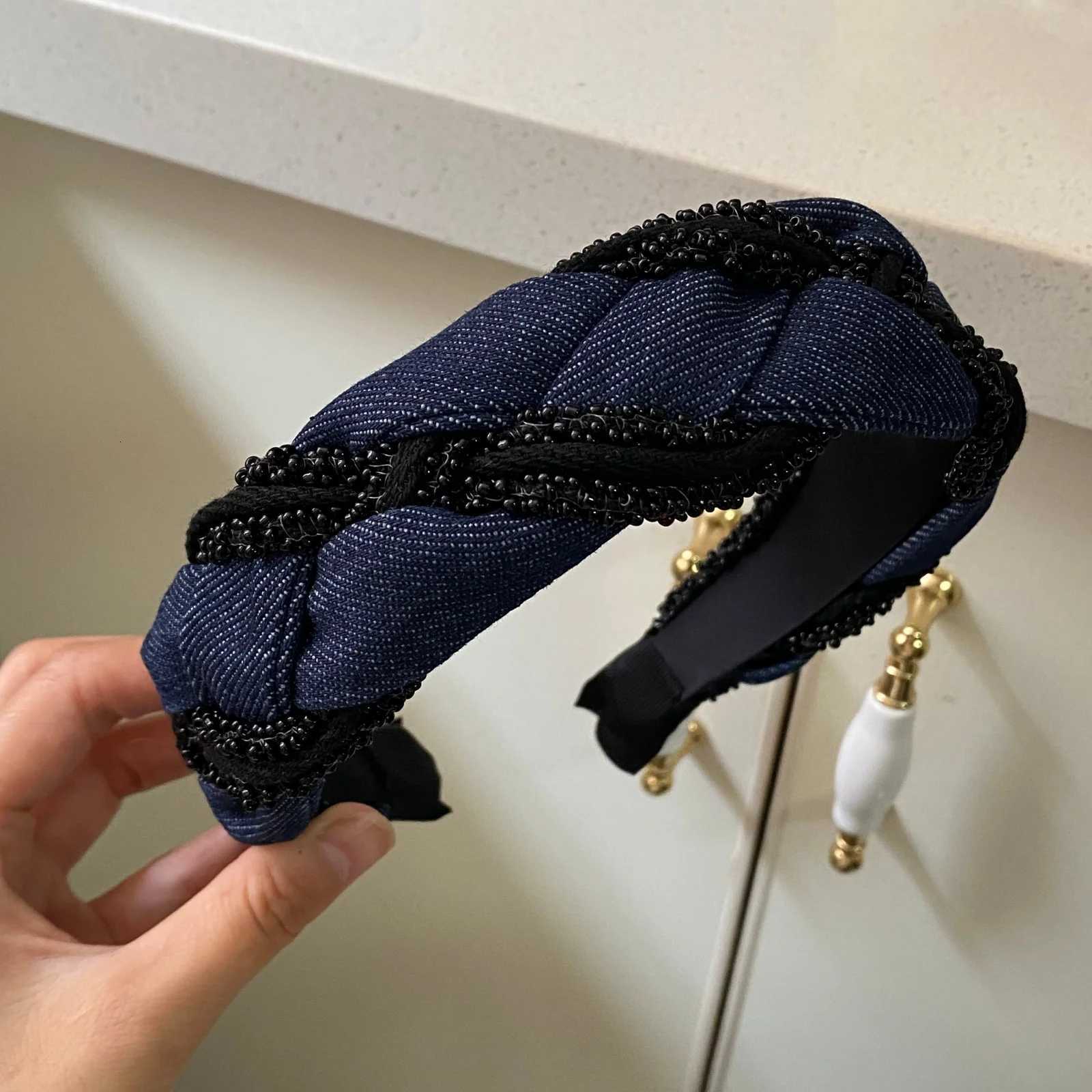 1PC tra MiuStyle HandKnitted Dark e Fabric Wide band KoreanStyle Retro Fashion band for Elevating Crown Volume Y251023