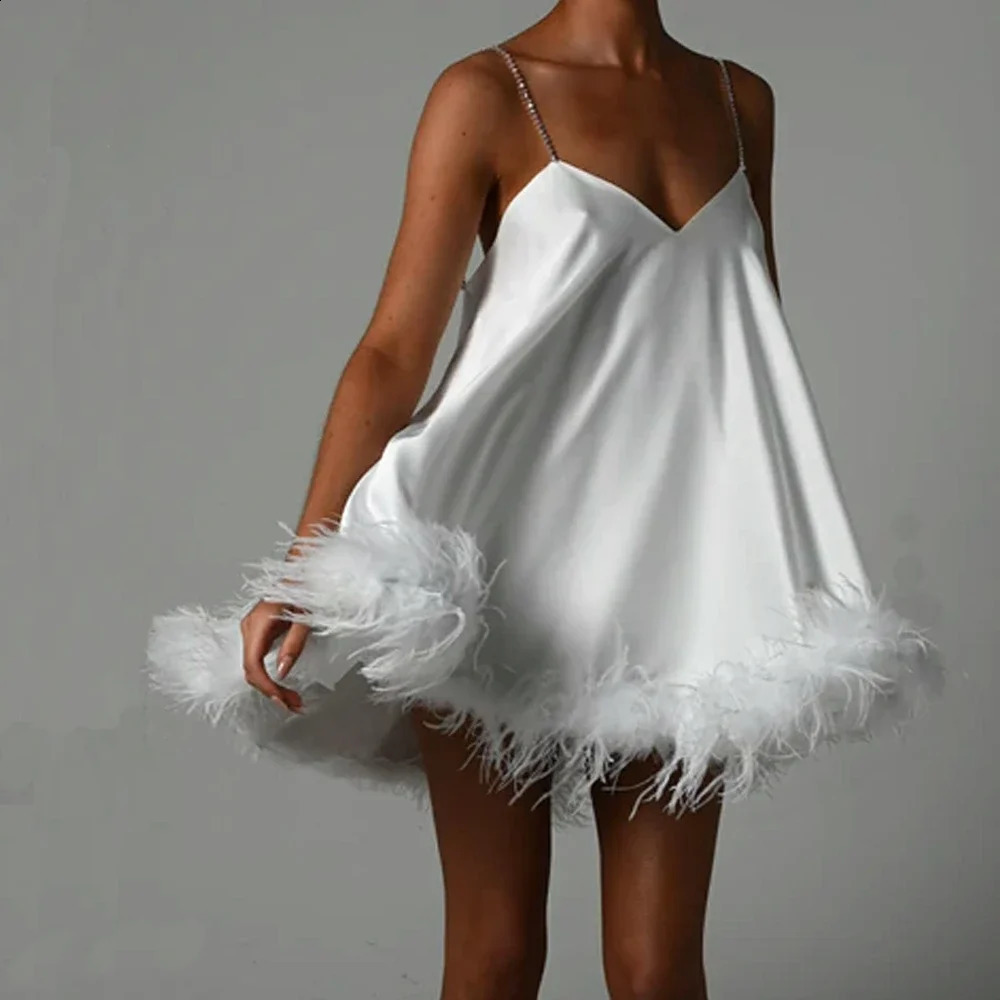 Combhasaki Women Solid Color Feather Trim VNeck Chain Spaghetti Straps Sling Mini Dress Summer Sleeveless Backless vestido 251020