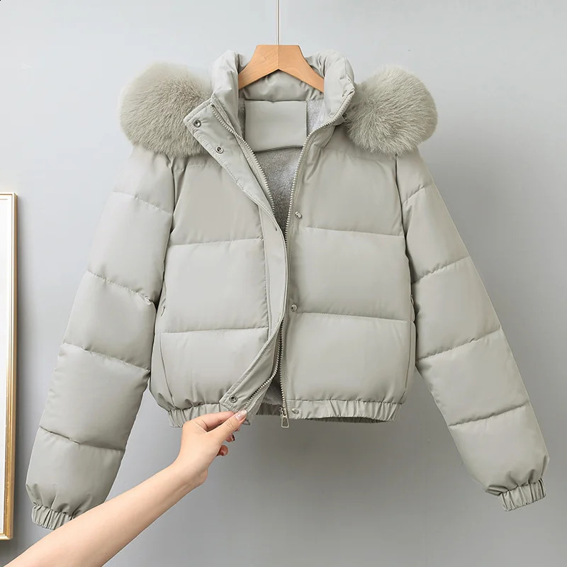 Winter Short Parkas Womens Cottonpadded Clothes Add Velvet Thicken Outerwear Fur Collar Removable Hooded Coats Warm Jackets 251021