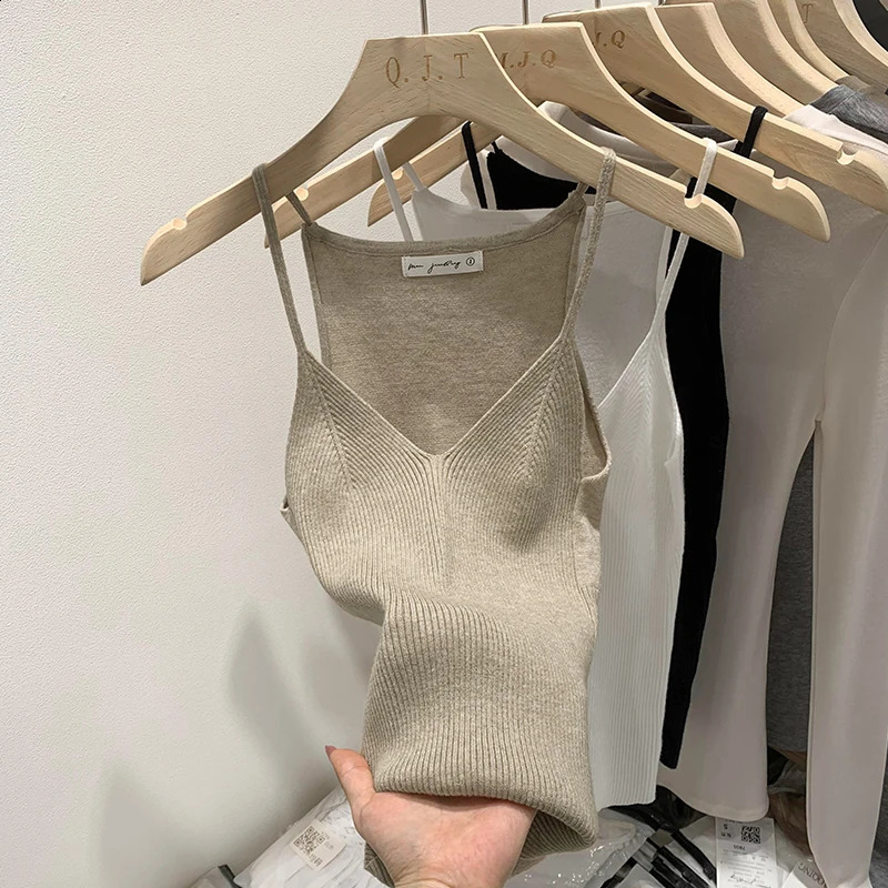 2025 Women Summer Style Sleeveless Vest Solid Color Slim Fit V Neck Knitted Top Fashionable Versatile Base Layer Knit Tank Tops 251023