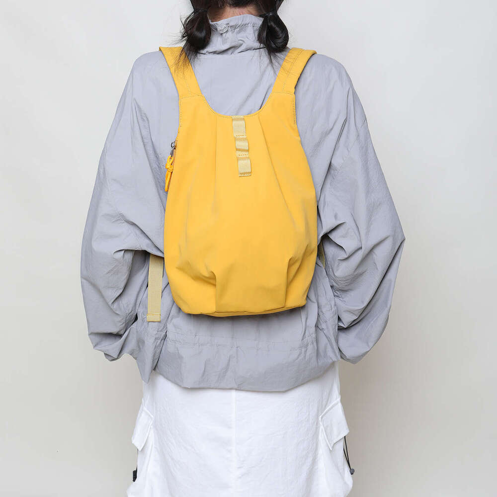 Lightweight Outdoor Men And Women Niche Vest Backpack For Hiking Sports Cycling Travel Small School Bag High Quality