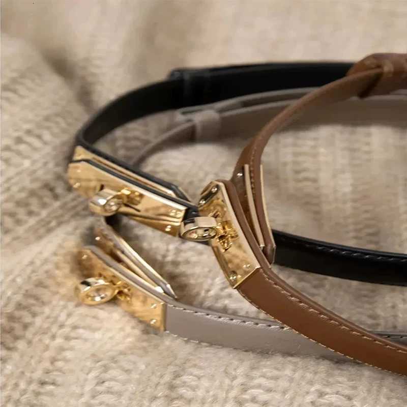 Womens Leather Belt Luxury Casual Fashion Belts with Golden Metal Buckle for Dresses and Jeans Womens BeltsXJ251023