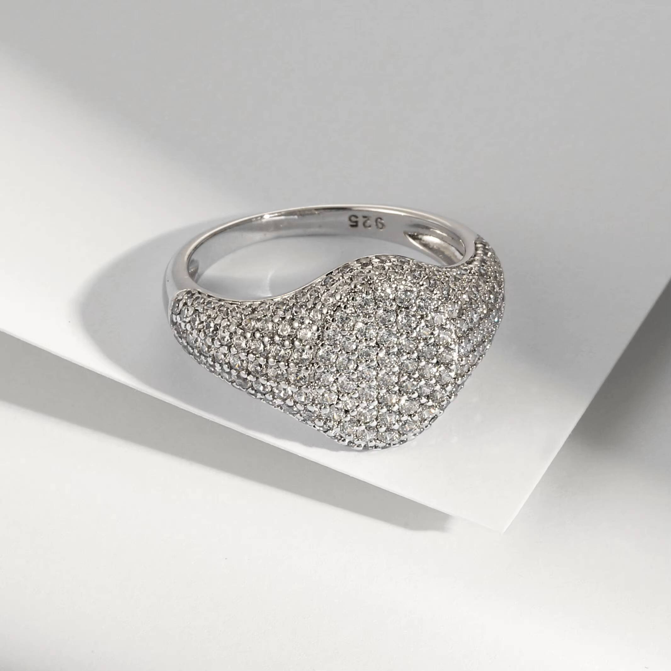 Luxury Fine Jewelry Ring Iced Out Round Brilliant Cut 3A 5A Zircon Micro Pave Setting VVS Moissanite S925 Sterling Silver Ring