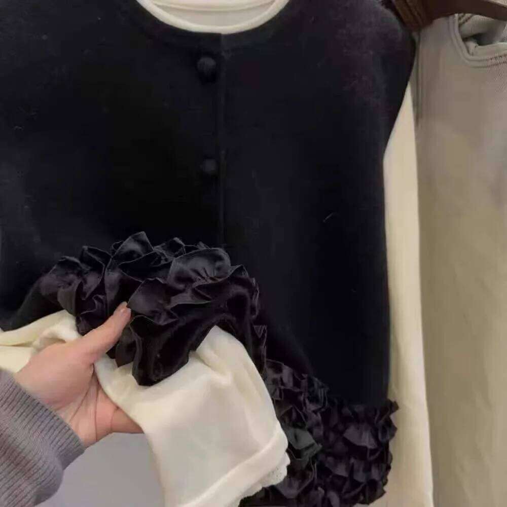 Sweater Vest New Korean Temperament Splicing Lace Thickened Women's Winter Sweatshirt
