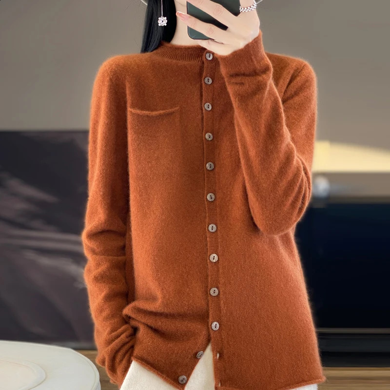 100 Merino Wool Womens Sweater Cardigan Fashion Crewneck High Quality Crimped Knit Pure Color Pocket Loose 251022
