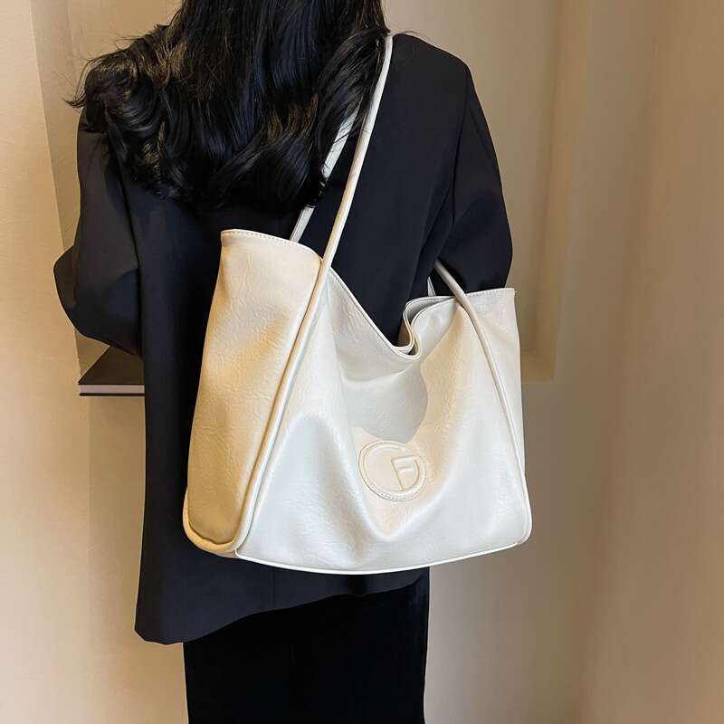 Simple And Stylish Large Capacity Tote Bag For Women With A Sense Of , New Casual Shoulder Bag, Niche Commuting