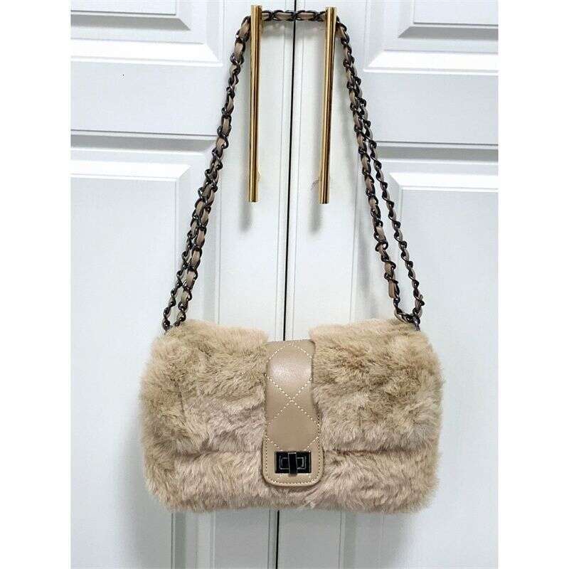 toteBag Shoulder bag ROSE NOIRE Single Shoulder Autumn Winter New Versatile Casual Niche Fluffy Crossbody Bag