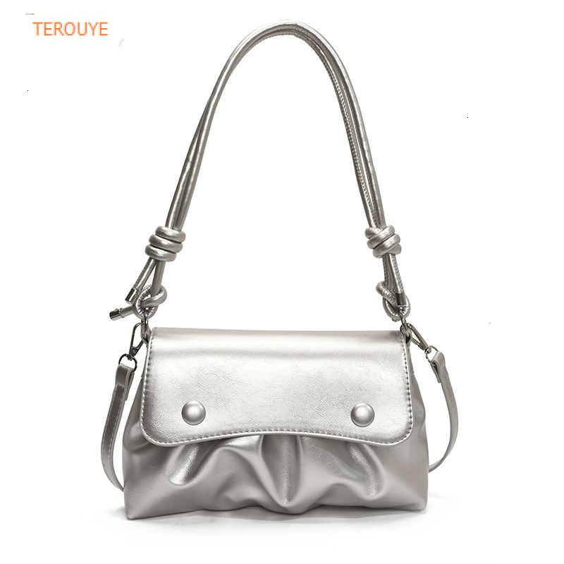 Folding versatile style handbag autumn and winter new fashion versatile style Korean style niche design women's shoulder bag luxury designer bag