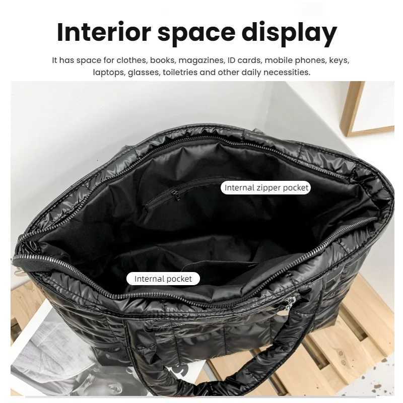 Fashionable Womens Tote Bag Large Capacity Quilted Checkered Handbag Perfect for Daily Outings Travel Work Commuting EtcL251023