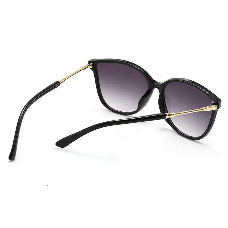 Vintage Cat Eye Sunes Wan Brand Designer Retro Mirror Sun es Fem Eyewear Car sunes 9119W251023