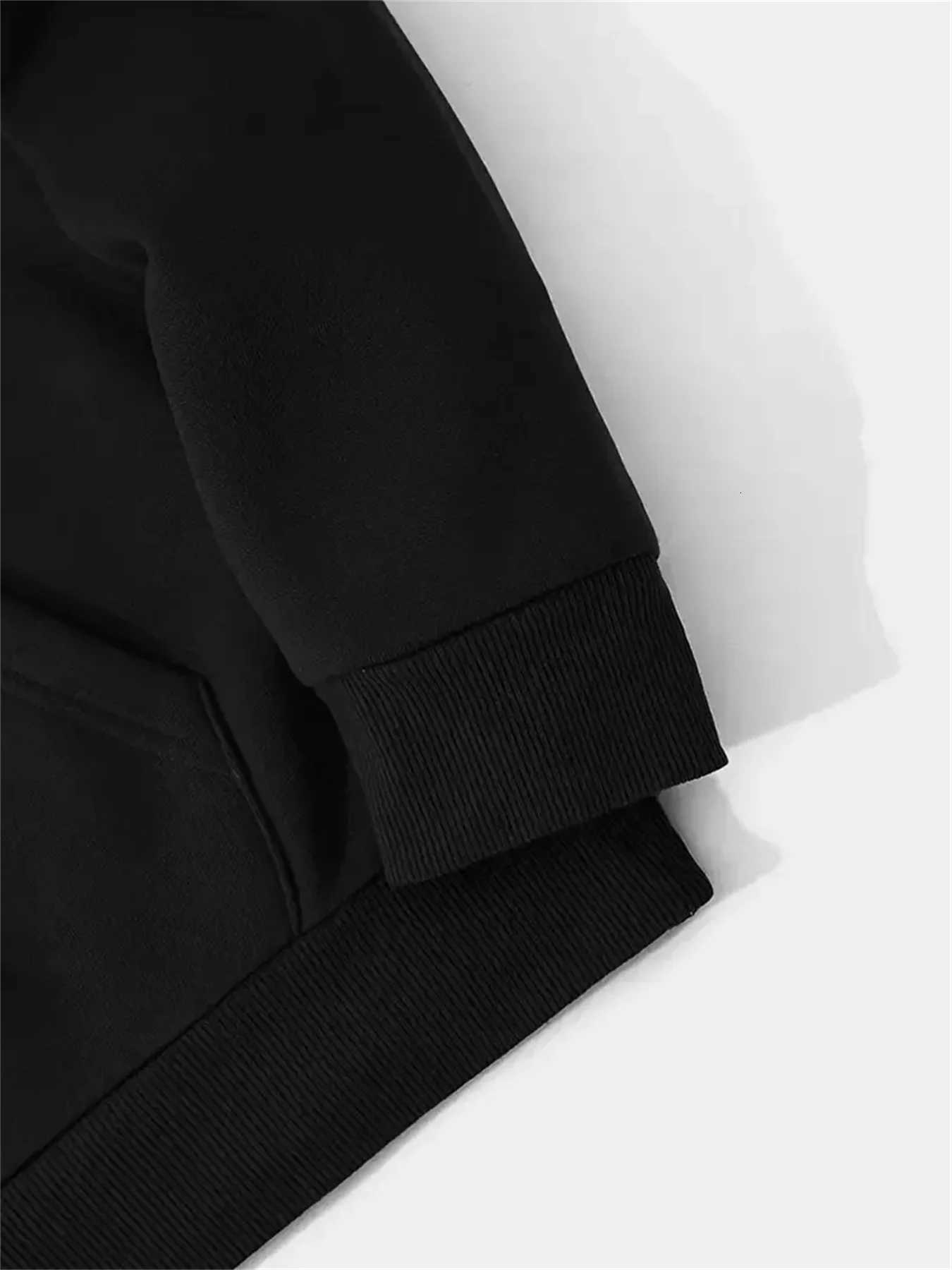 Mens autumn and winter casual fashion loose geometric print long sleeved hooded sweatshirt warm pulloverT251023