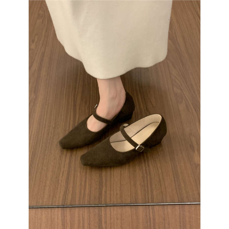 Artistic Evening Wedge Suede Mary Jane Shoes Women's Korean Version Gentle Matching Dress Commuting Work Classic Fitted Luxe