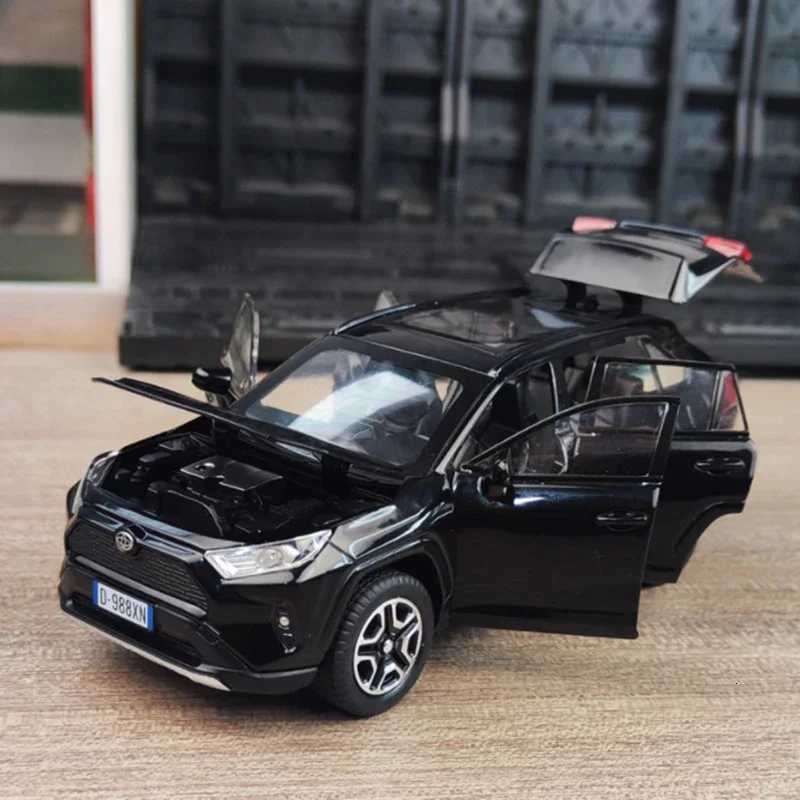 132 RAV4 SUV High Simulation Diecast Metal Alloy Model car Sound Light Pull Back Collection Kids Toy GiftsT251023