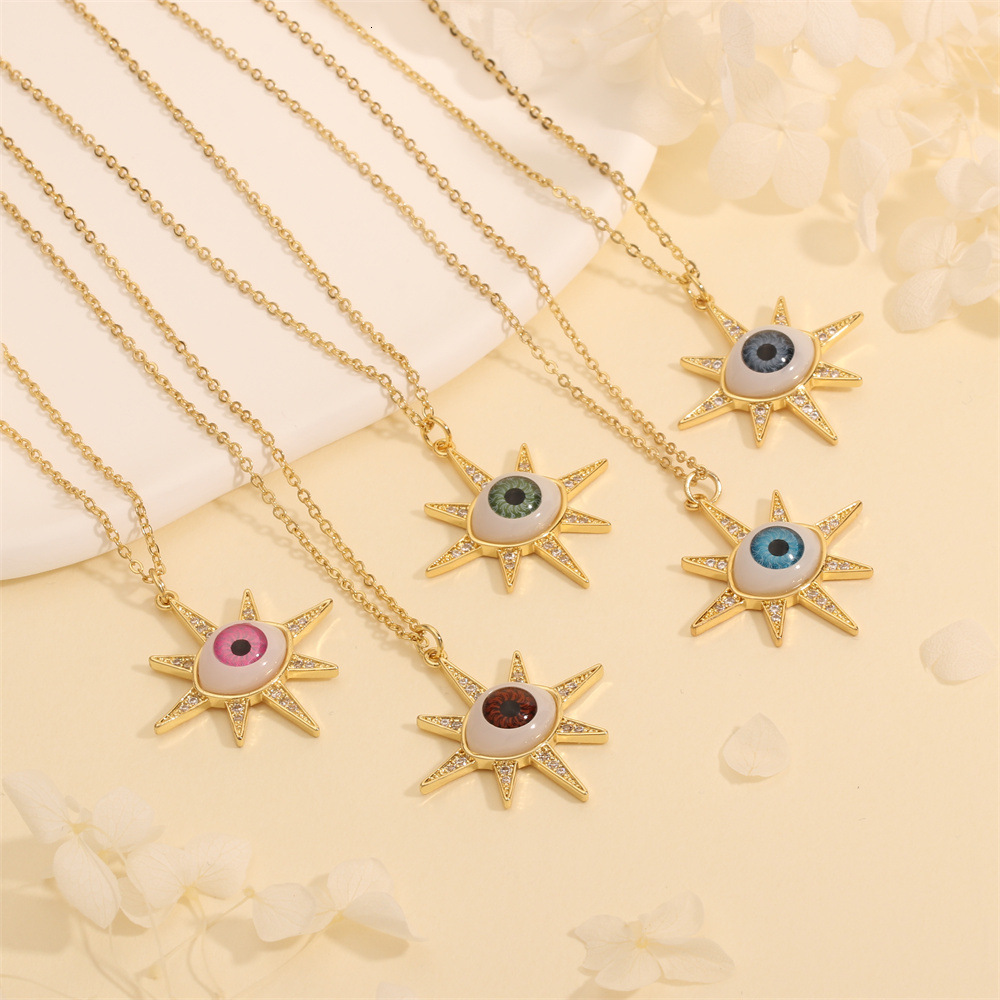 Gold necklace Devil's Eye Pendant Necklace Copper Plated 18K Gold Blue Eye Niche Collarbone Chain designer necklace for women free shipping