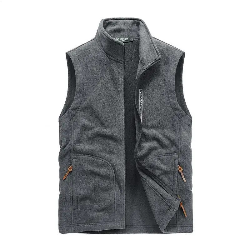 Men Autumn Winter Soft Shell Vest Jacket Sleeveless Coat Fashion Multiple Pockets Casual Waistcoat Plus Size 251023
