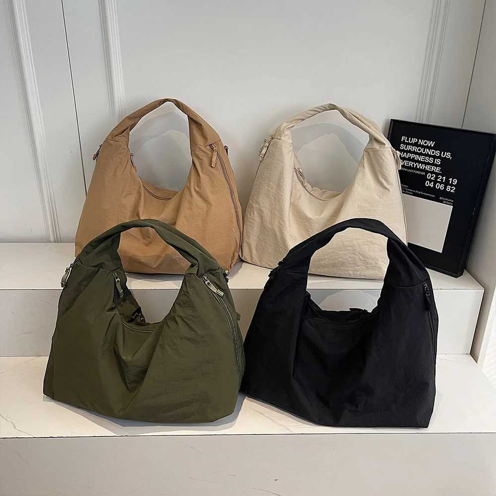 Fashion and Casual Tote Bag for Women 2025 New Trendy and Versatile Large Capacity Armpit Bag Commuting Shoulder BagL251023
