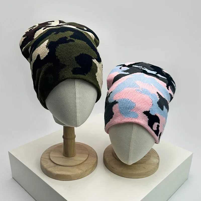 Autumn and Winter New European Style Camouflage Color Block Knitted Hats Warm Versatile Hip Hop Beanies Street Fashion OutdoorXJ251023