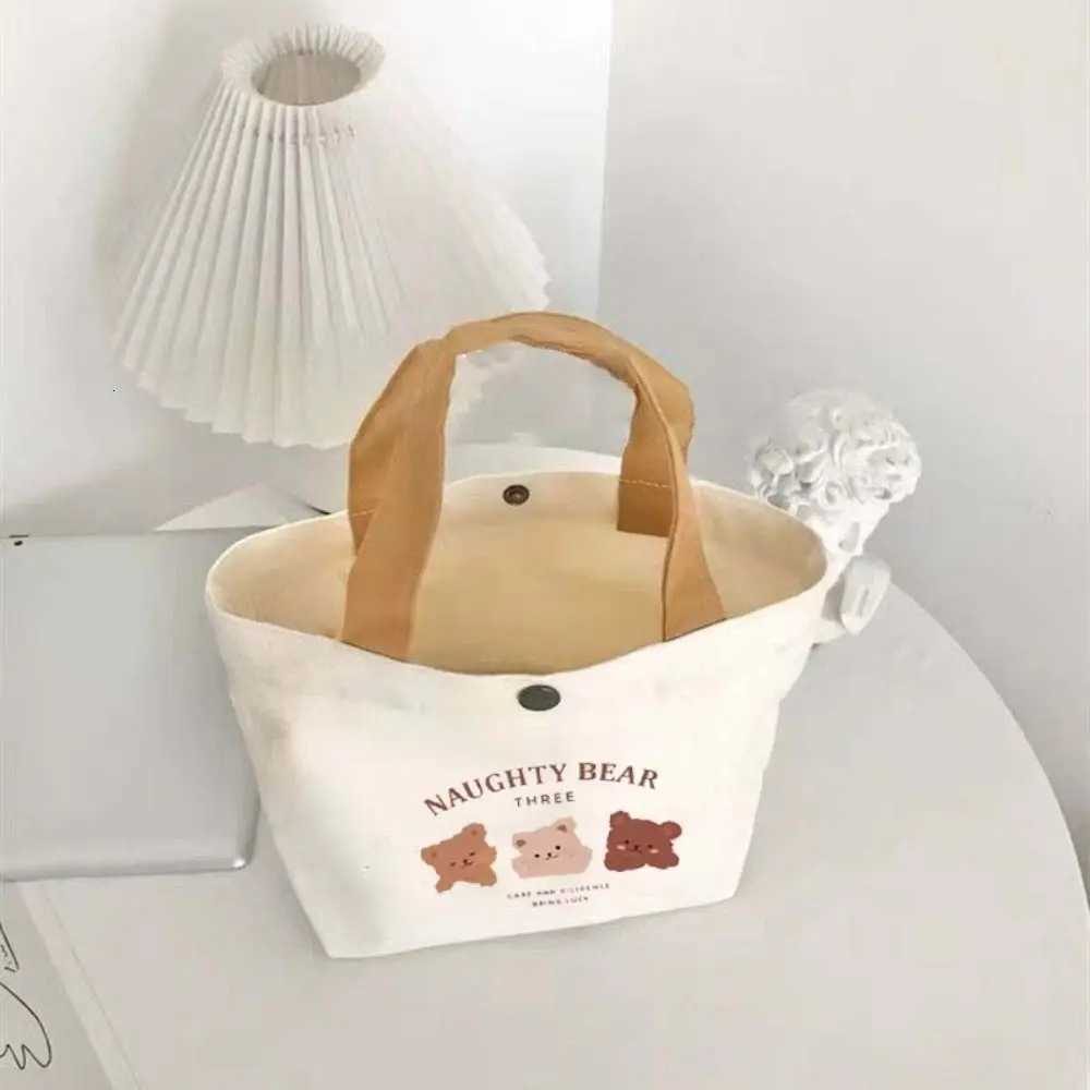 Cute Bear Canvas Tote Food Bag Women Japanese Peach Lunch Bag Korean Mini Handbags Lunch Box Cloth Picnic Travel Storage BagsL251023